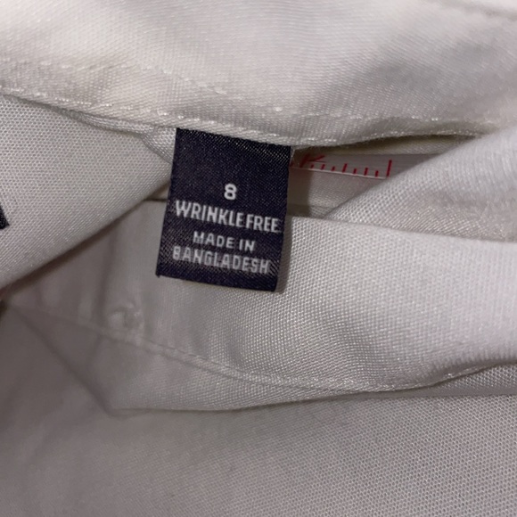 Used White Van Heusen The Aviator Women’s shirt size 8 button down. 2 available - Picture 7 of 8